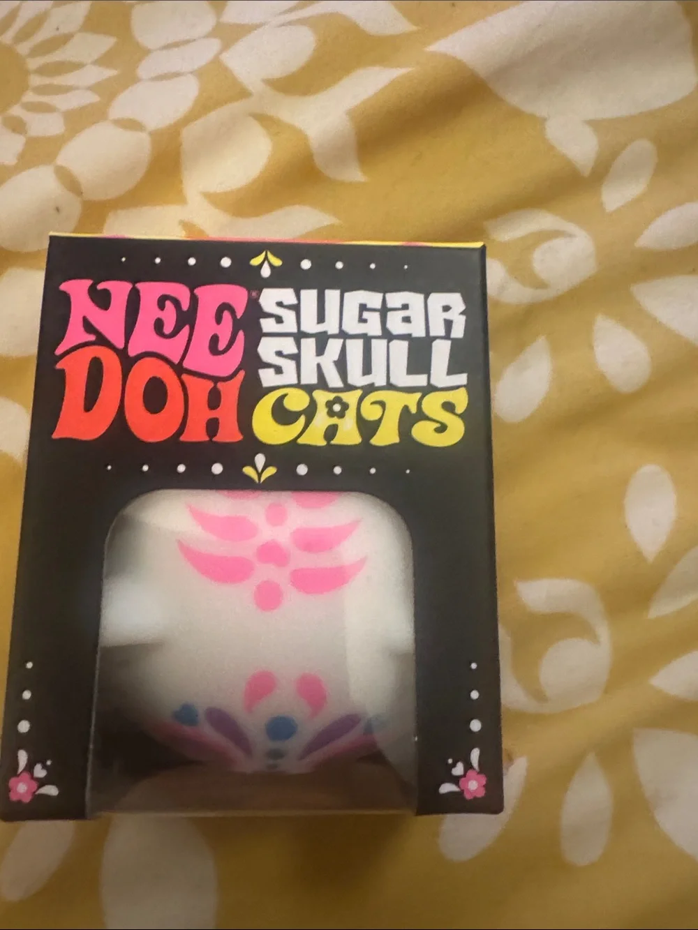 NeeDoh Sugar Skull Cats Squishy Toy - White & Pink